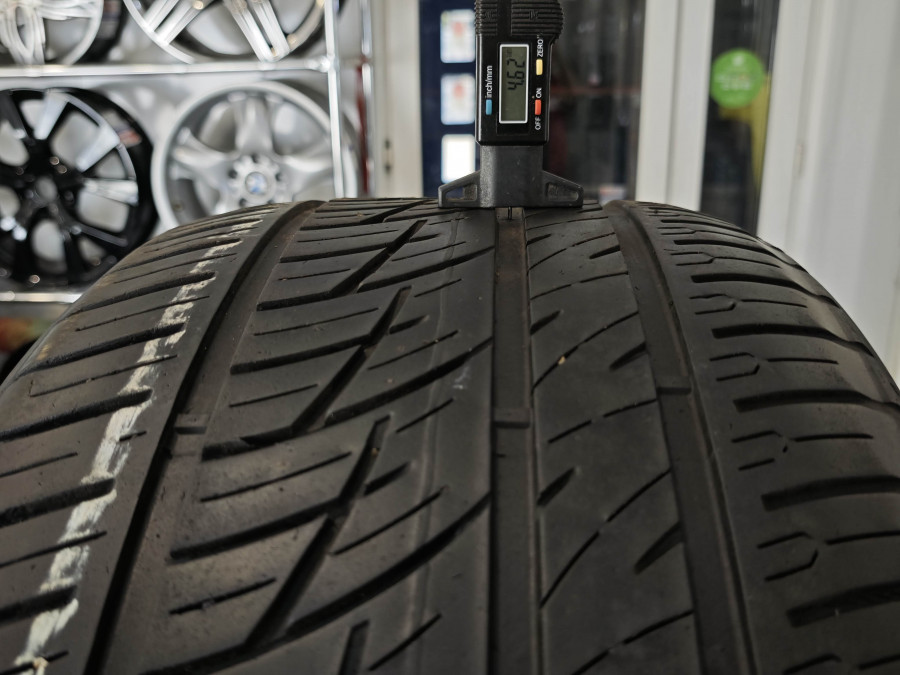 Шина Б/У 295/40 R21 Лето Delinte Desert Storm D8 Кат. 5