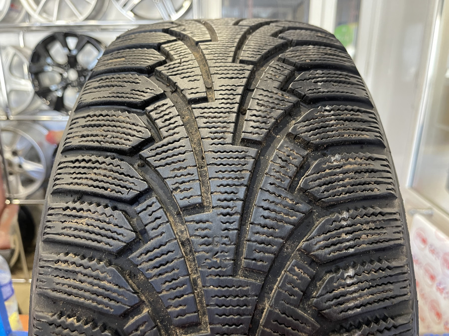 Шина Б/У 245/45 R17 Зима NOKIAN HKPL-RSI Кат. 4