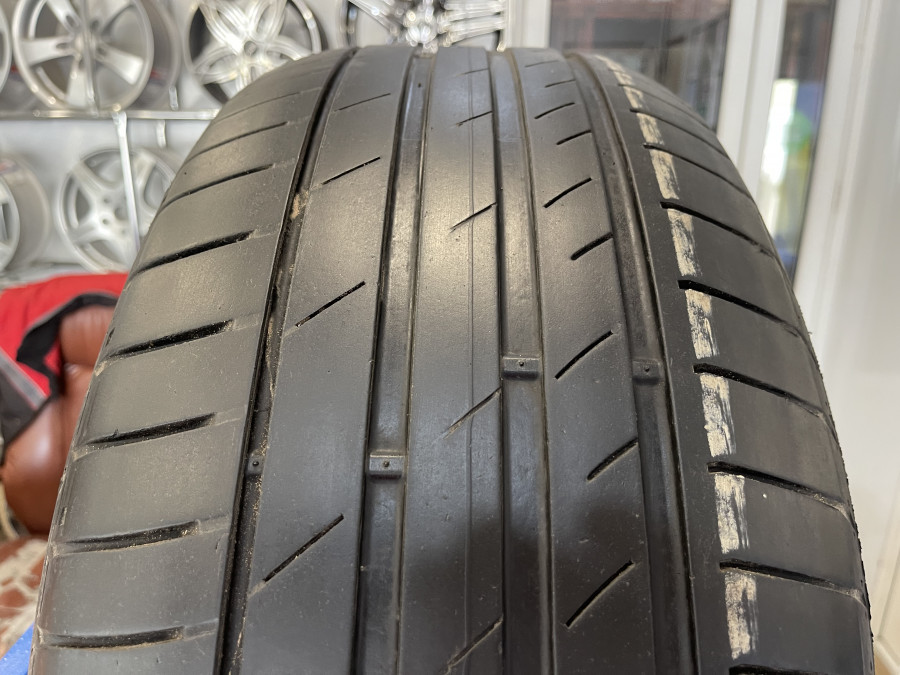 Шина Б/У 285/60 R18 Лето Kumho Ecsta PS71 Кат. 5