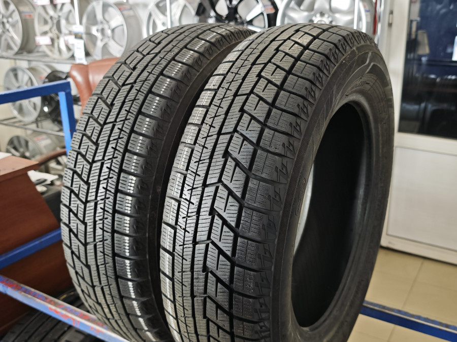 Шина Б/У 175/65 R15 Зима Yokohama Ice Guard IG-60 Кат. 2