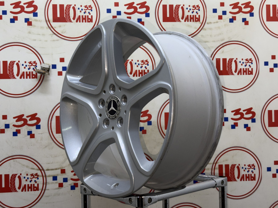 Б/У Диск Литой оригинальный R19 A 204 401 28 00 Mercedes Кат.А2