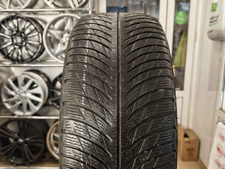 Б/У 225/45 R18 Зима Michelin Pilot Alpin PA-5 Кат. 5