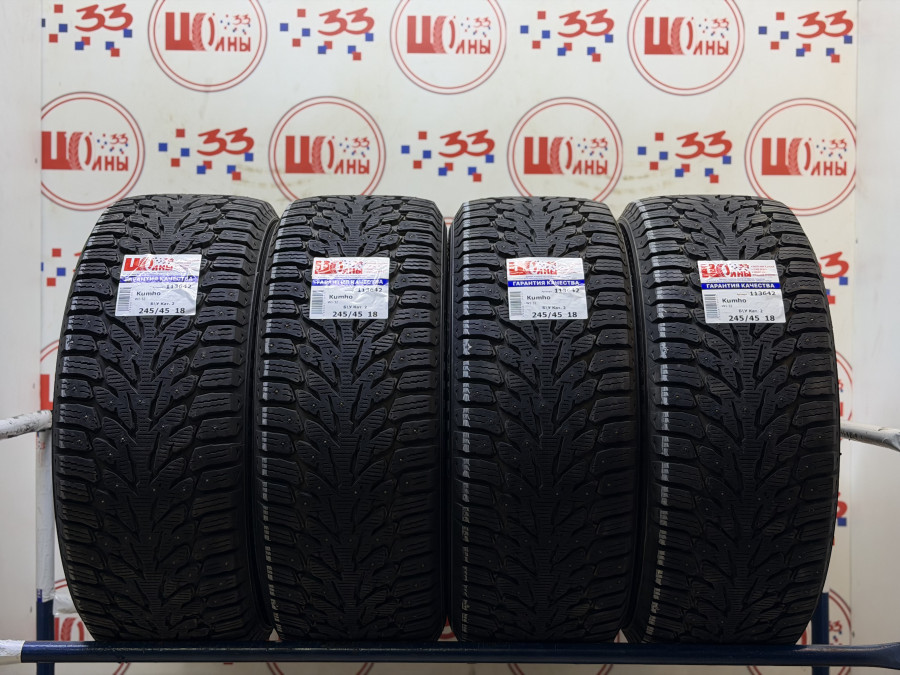 Шина Б/У 245/45 R18 Зима Шипы  Kumho WI-32 Кат. 2