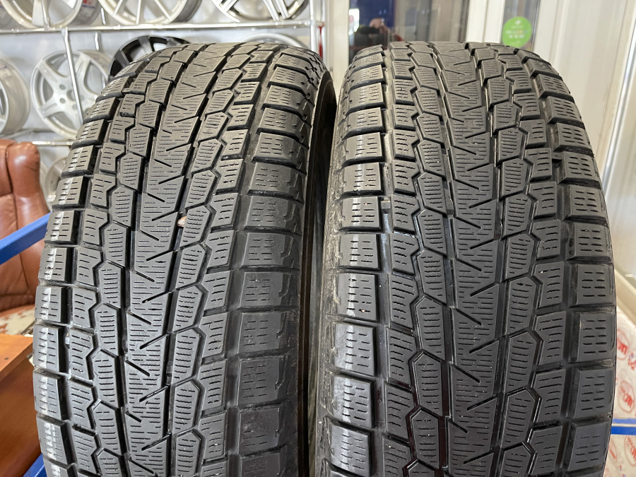 Шина Б/У 235/65 R17 Зима Yokohama Ice Guard G075 Кат. 3