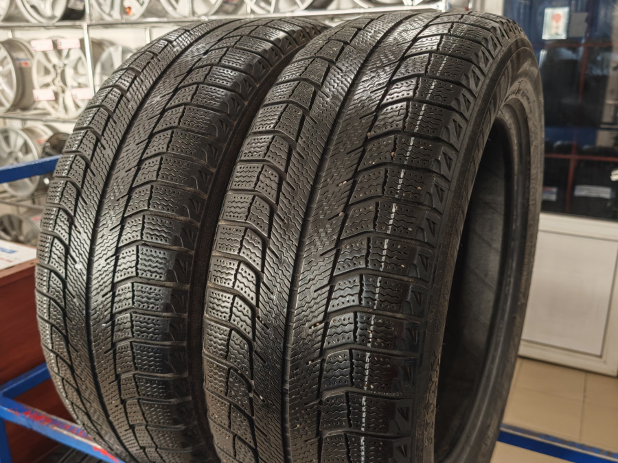 Шина Б/У 225/55 R17 Зима Michelin X-ICE-2 Кат. 5