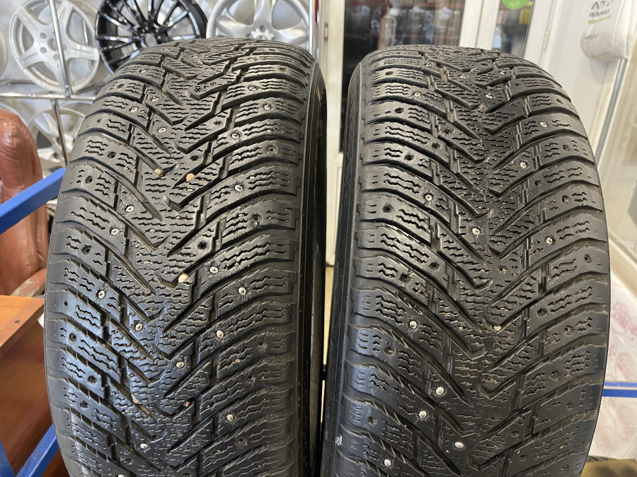 Шина Б/У 225/60 R16 Зима Шипы  NOKIAN HKPL-8/SUV-8 Кат. 4