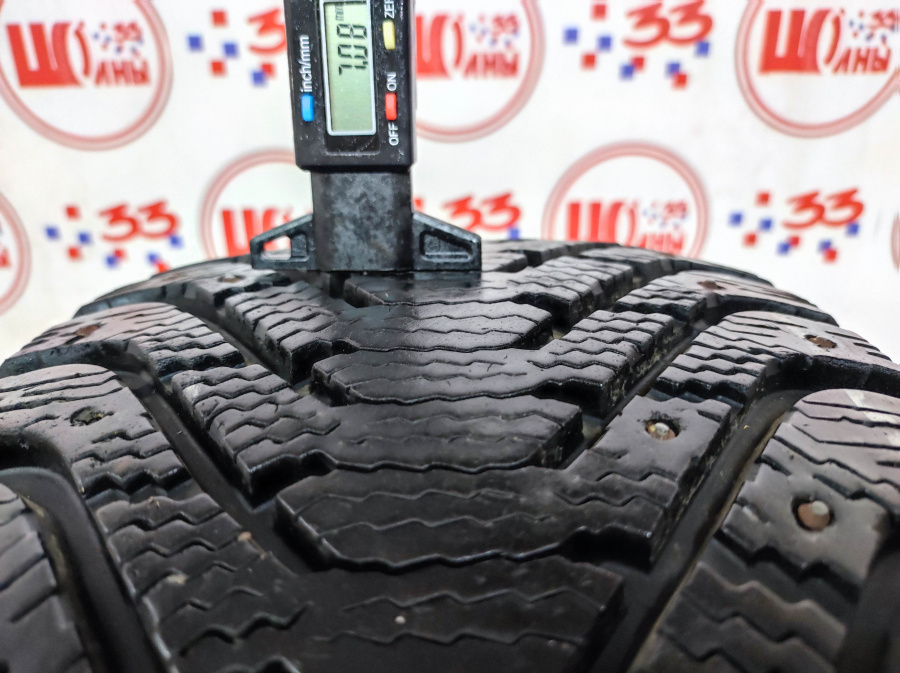 Шина Б/У 235/55 R17 Зима Шипы  GOODYEAR Ultra Grip-500 Кат. 4