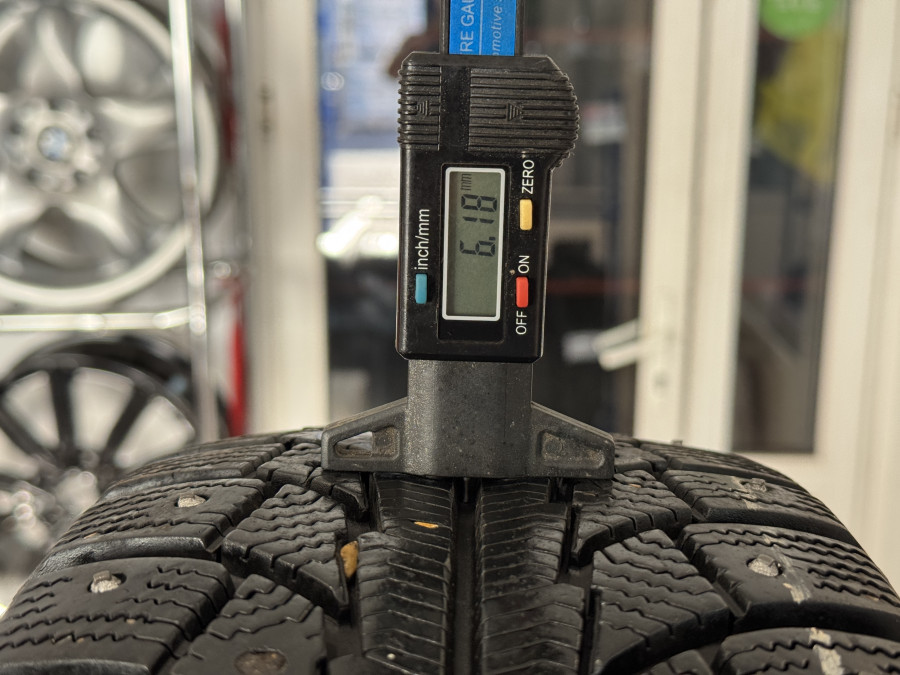 Шина Б/У 185/65 R15 Зима Шипы  GISLAVED Nord Frost-5 Кат. 4