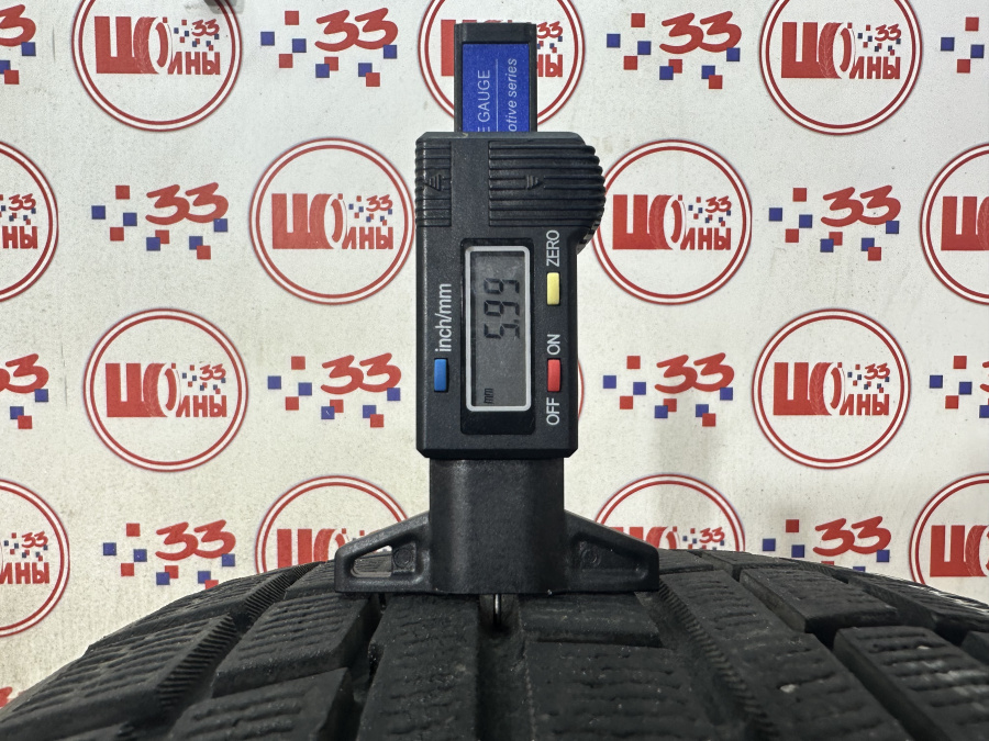 Шина Б/У 205/55 R16 Зима YOKOHAMA Ice Guard IG-30 Кат. 3