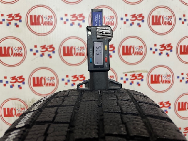 Шина Б/У 175/65 R14 Зима TOYO Garit G-5 Кат. 2