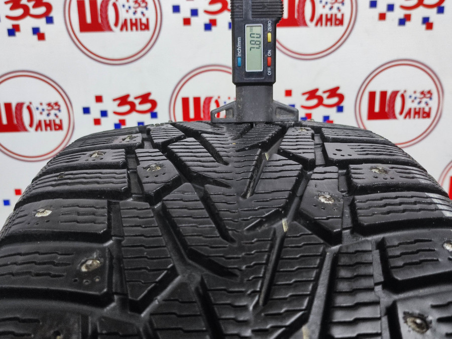 Шина Б/У 235/35 R19 Зима Шипы  NOKIAN HKPL-7/SUV-7 Кат. 2