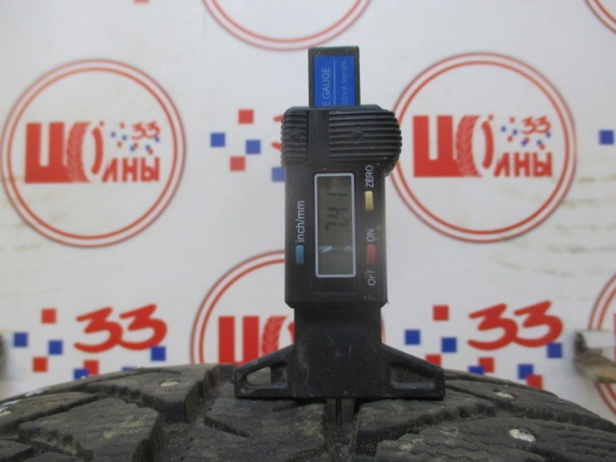 Б/У 225/50 R17 Зима Шипы  BRIDGESTONE IC-7000 Кат. 2