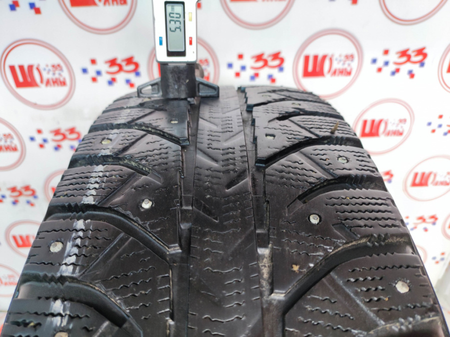 Шина Б/У 215/70 R16 Зима Шипы  BRIDGESTONE IC-7000 Кат. 5
