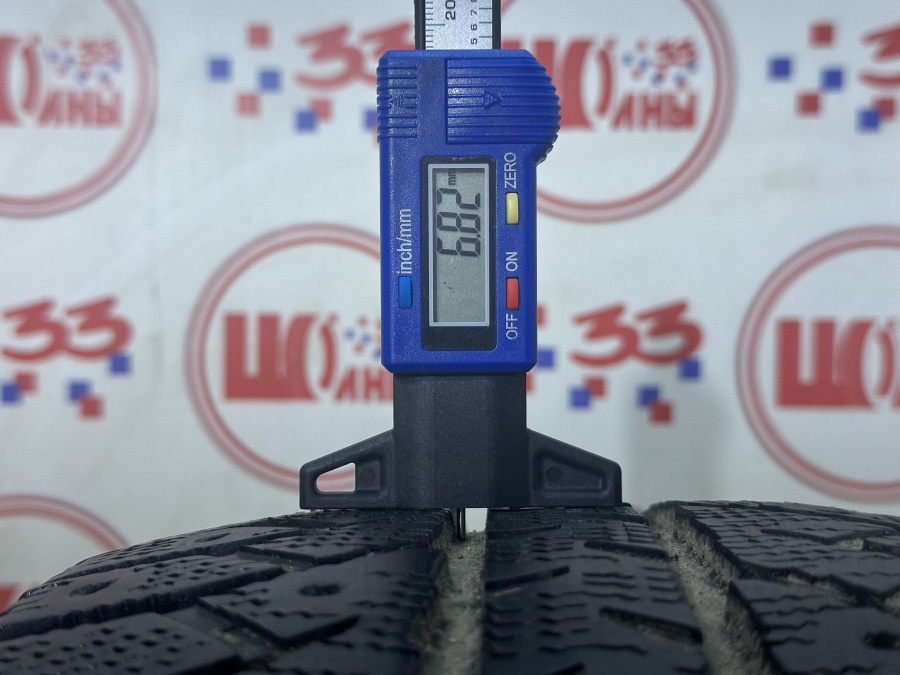 Б/У 205/55 R16 Зима Шипы  BRIDGESTONE IC-7000 Кат. 4