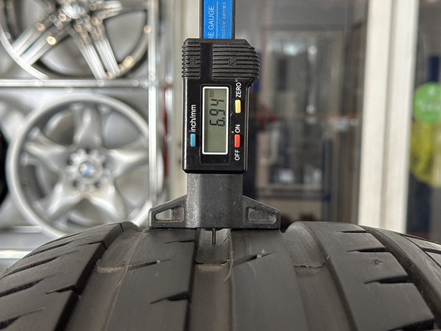 Шина Б/У 245/45 R19 Лето CONTINENTAL C.Sport Contact-3 Кат. 3