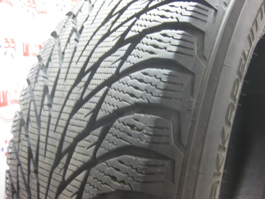 Шина Б/У 235/55 R17 Зима NOKIAN HKPL-R-2/SUV-R-2 Кат. 2