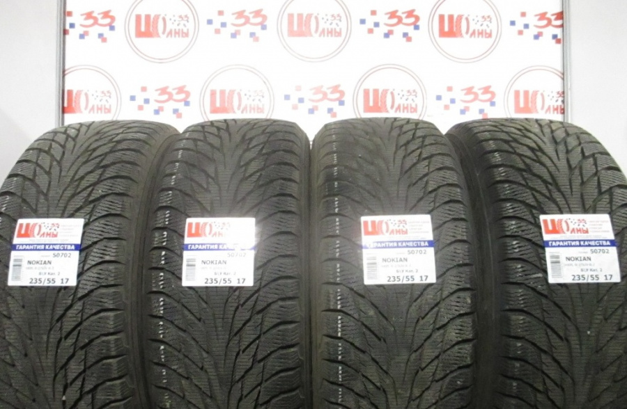 Шина Б/У 235/55 R17 Зима NOKIAN HKPL-R-2/SUV-R-2 Кат. 2