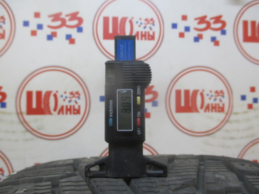 Шина Б/У 295/40 R21 Зима Шипы  NOKIAN HKPL-7/SUV-7 Кат. 2