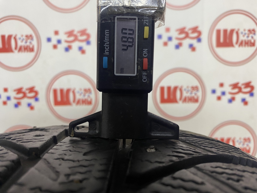Шина Б/У 235/65 R18 Зима Шипы  BRIDGESTONE IC-7000 Кат. 5