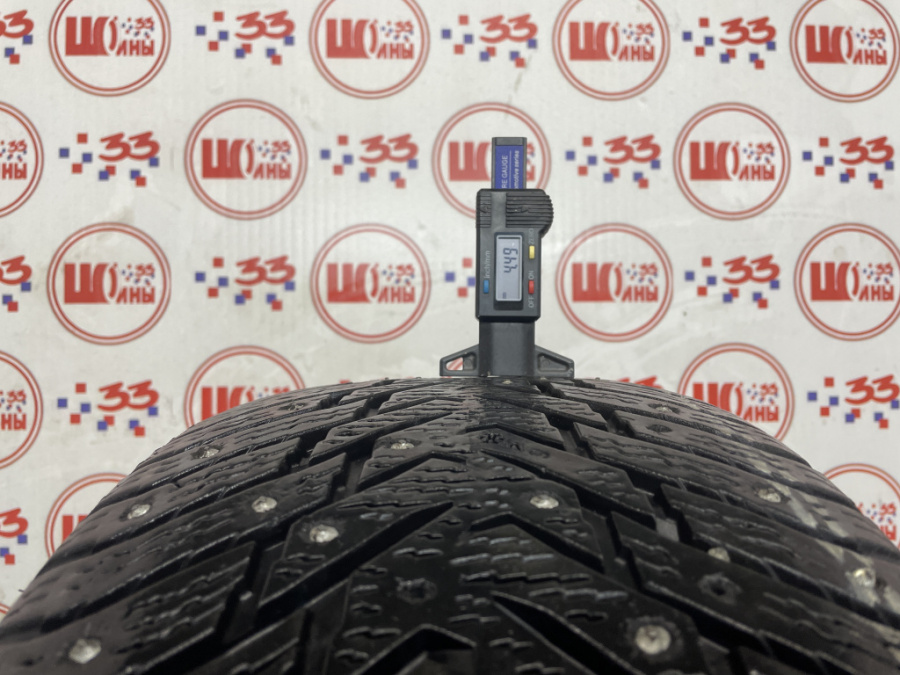 Шина Б/У 235/55 R17 Зима Шипы  NOKIAN HKPL-8/SUV-8 Кат. 4