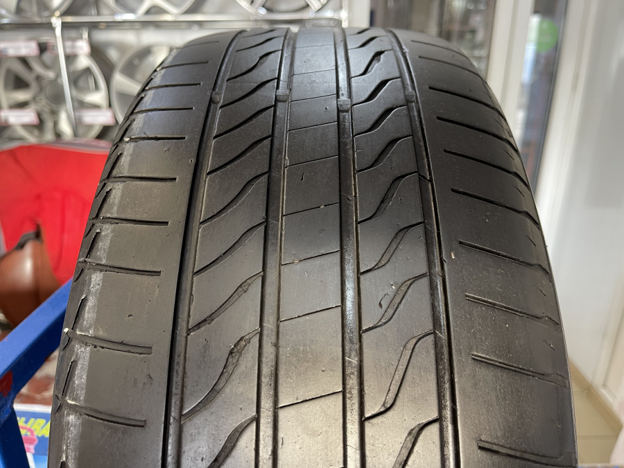Б/У 215/55 R17 Лето MICHELIN Primacy LC Кат. 5