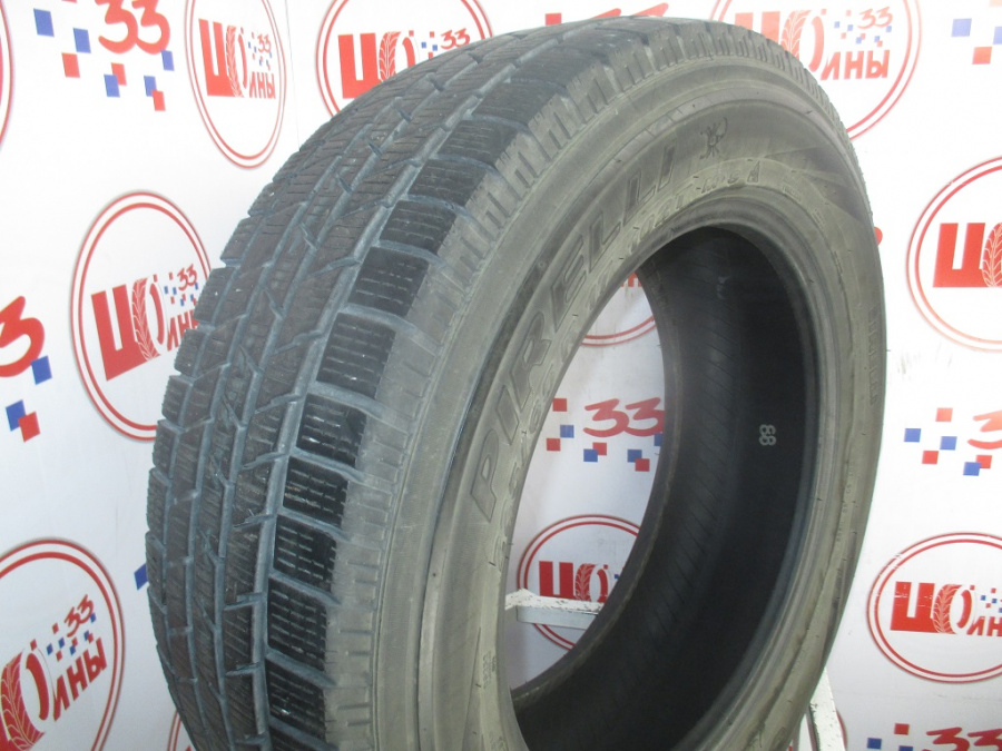 Шина Комплект Б/У 225/65 R17 Зима PIRELLI Scorpion Ice & Snow износ около 45%