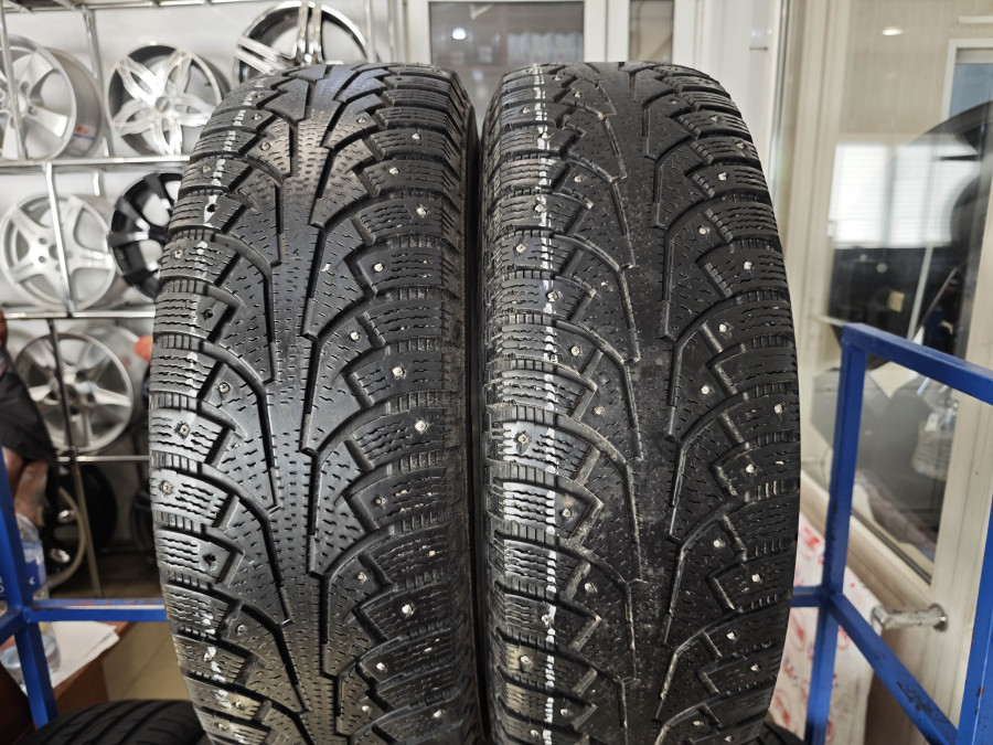 Б/У 235/75 R16 Зима Шипы  NORDMAN 5 / 5-SUV Кат. 5