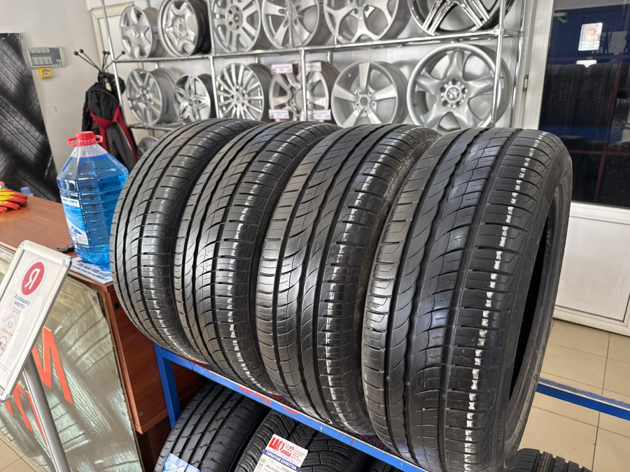 Шина Б/У 185/55 R15 Лето PIRELLI P-1 Cinturato  Кат. 2