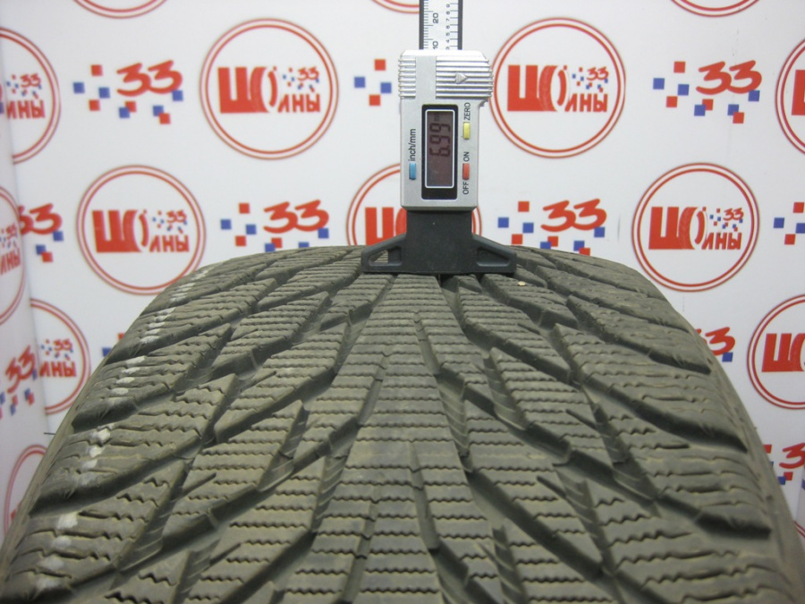 Шина Б/У 235/50 R17 Зима NOKIAN HKPL-R-2/SUV-R-2 Кат. 2
