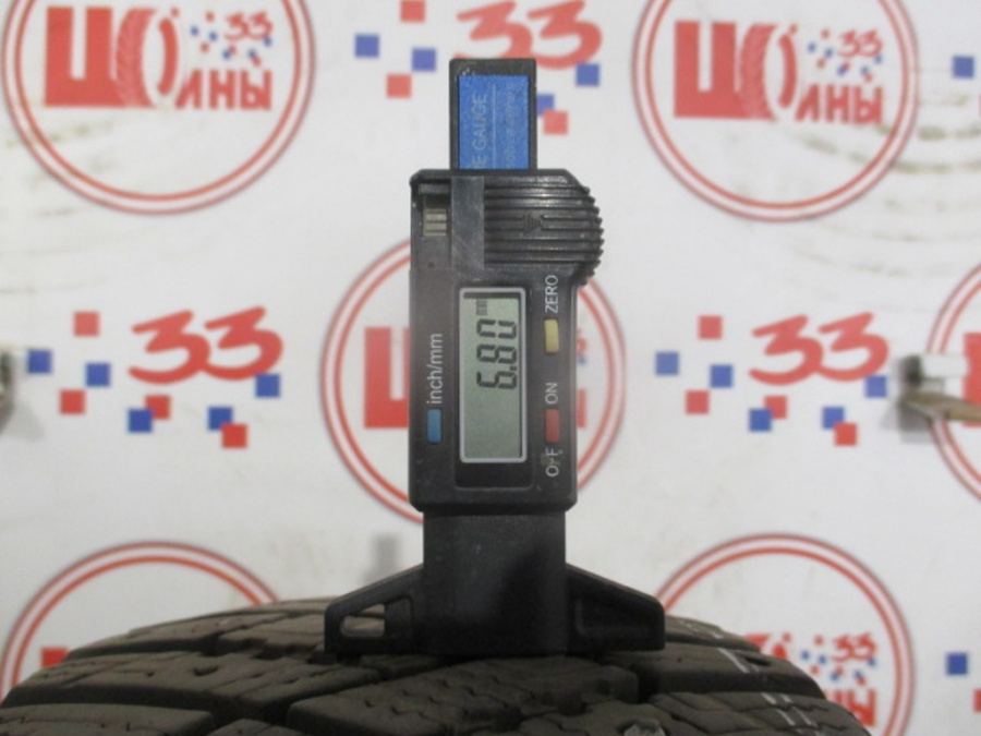 Шина Комплект Б/У 185/60 R15 Зима GOODYEAR Ultra Grip Ice Arctic износ около 33%