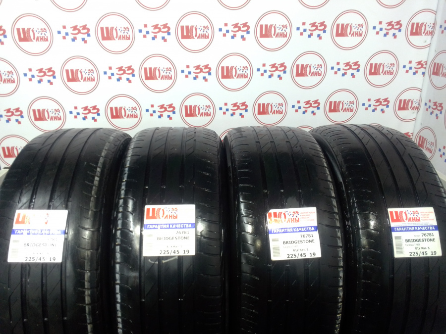 Шина Б/У 225/45 R19 Лето BRIDGESTONE Turanza T-001 Кат. 5
