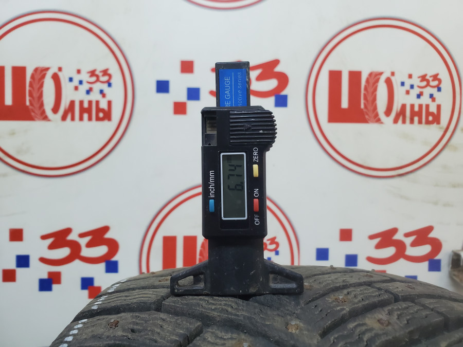 Шина Б/У 235/45 R18 Зима Шипы  MICHELIN X-Ice North-4 Кат. 2