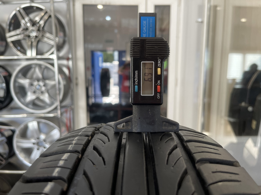 Б/У 205/65 R15 Лето КАМА Breeze HK-132 Кат. 4