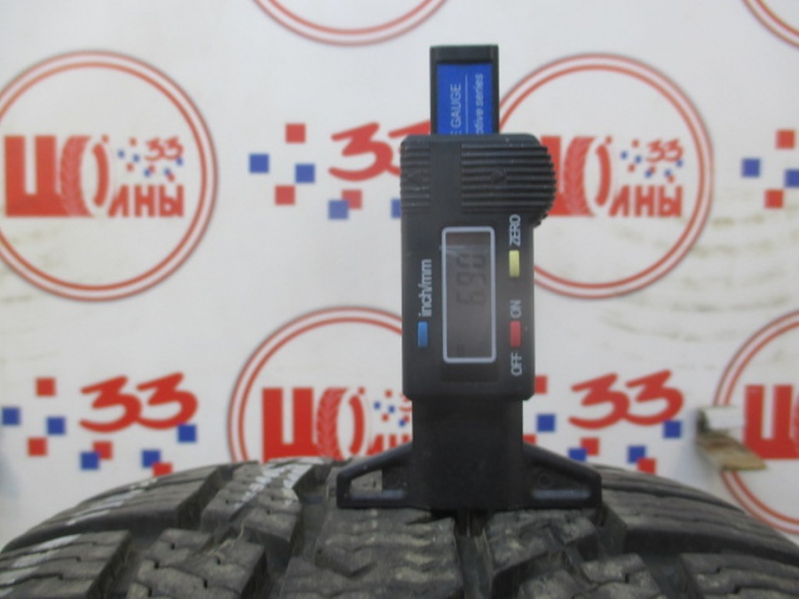 Шина Комплект Б/У 215/60 R17C Зима NOKIAN HKPL-CR-3 износ около 18%