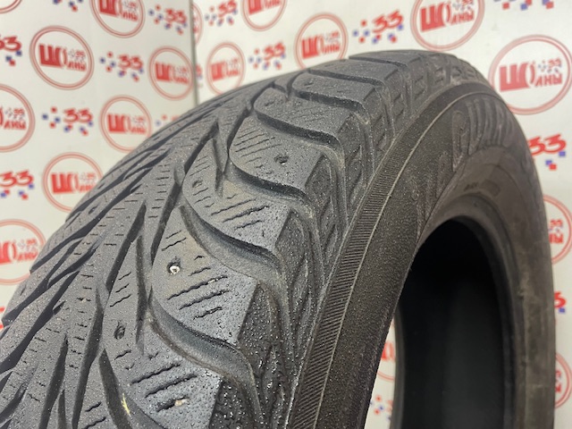Шина Б/У 225/65 R17 Зима Шипы  YOKOHAMA Ice Guard IG-35 Кат. 4