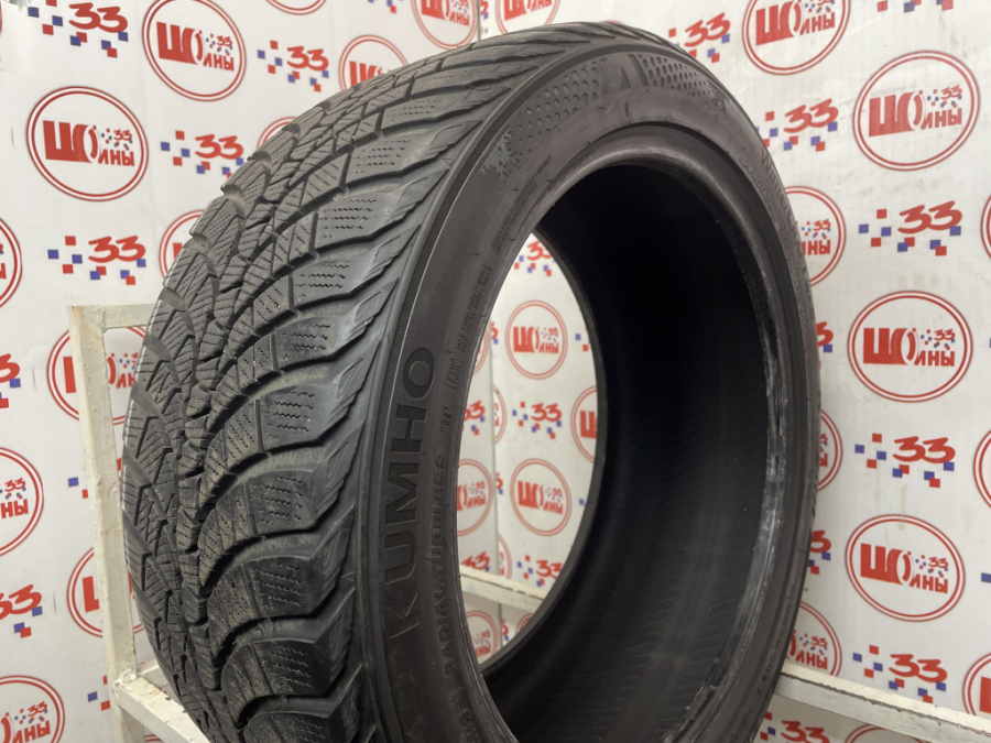 Шина Б/У 255/40 R18 Зима KUMHO WP-71 Кат. 2