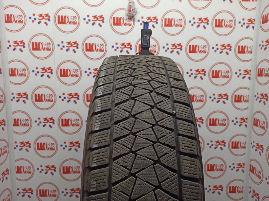 Б/У 225/65 R17 Зима BRIDGESTONE Blizzak DM-V2 Кат. 4