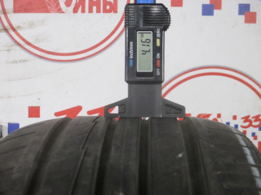 Шина Б/У 215/65 R17 Лето YOKOHAMA Blu Earth-A AE-50 Кат. 4