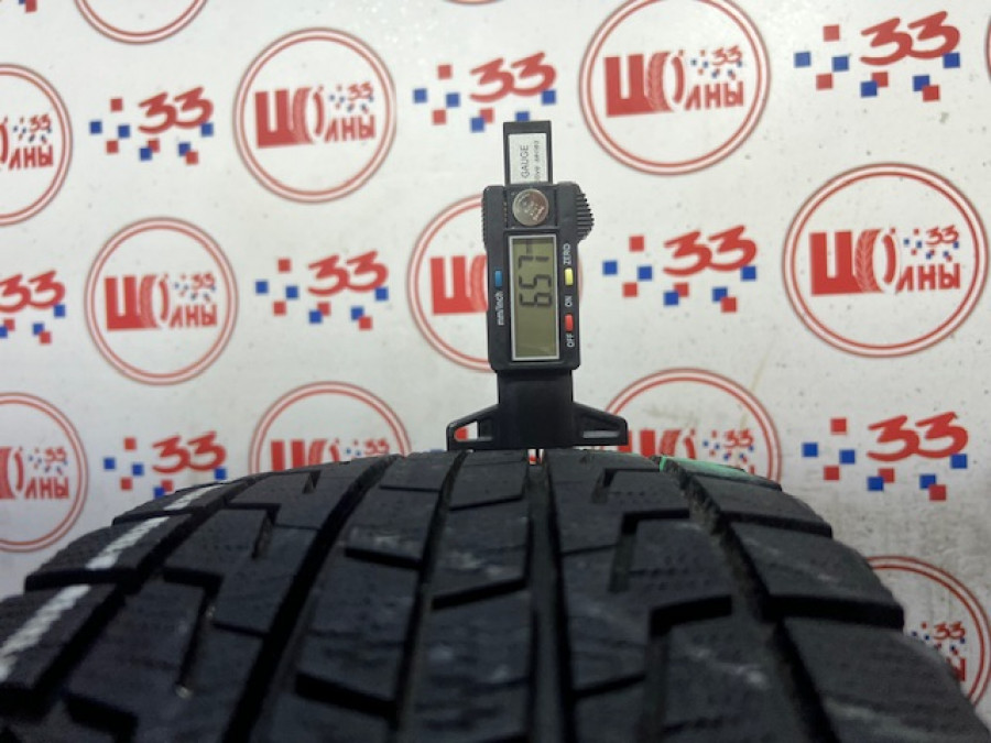 Шина Б/У 205/55 R16 Зима BRIDGESTONE ST-30 Кат. 2