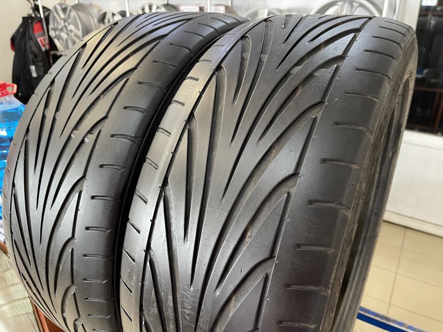 Шина Б/У 245/45 R19 Лето TOYO Proxes Т-1R Кат. 5