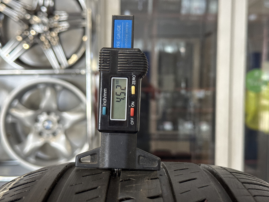 Шина Б/У 225/60 R17 Лето KUMHO KL-33 Кат. 4