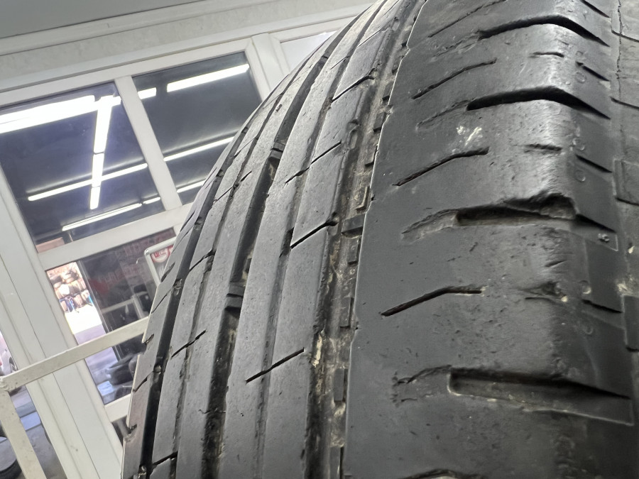 Шина Б/У 215/70 R15C Лето NOKIAN Hakka C-2 Кат. 3