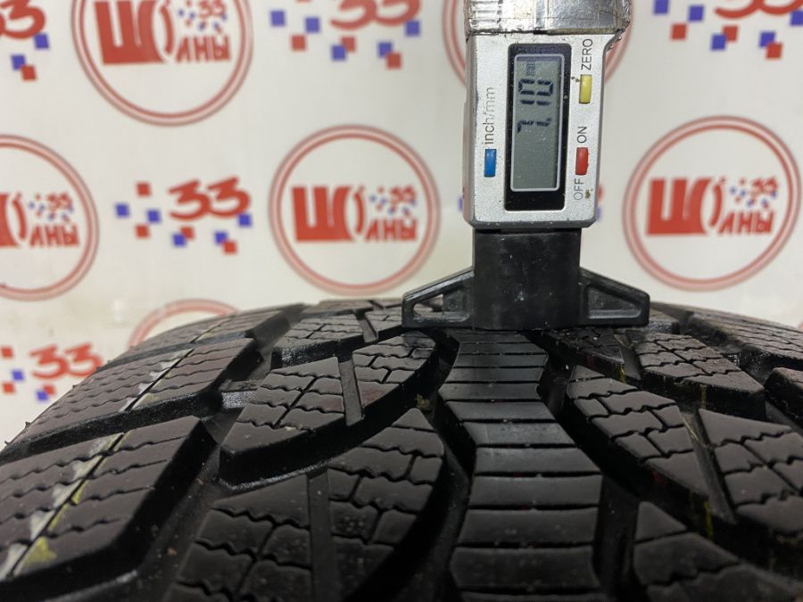 Шина Комплект Б/У 225/40 R18 Зима BRIDGESTONE Blizzak LM-32 износ около 18%