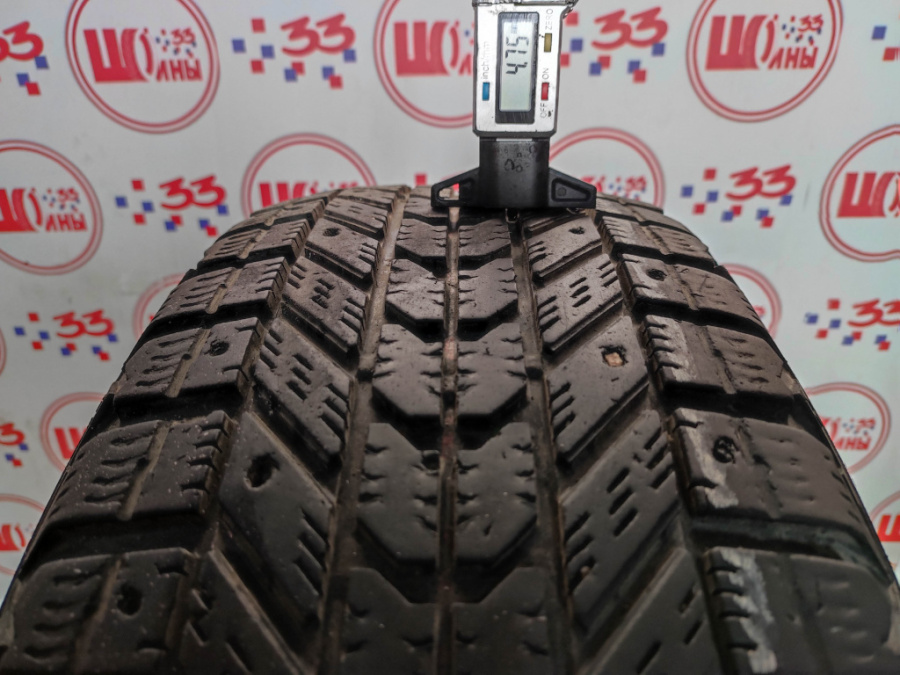 Шина Б/У 215/65 R17 Зима Шипы  FIRESTONE Winterforce Кат. 5