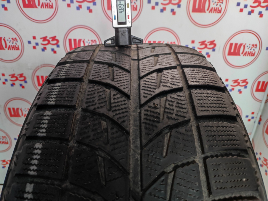 Шина Б/У 235/55 R17 Зима BRIDGESTONE Blizzak WS-60 Кат. 4